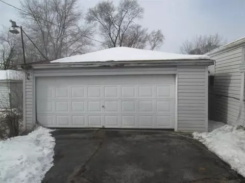 4233 W 21st Pl, Gary, IN 46404 photo 4