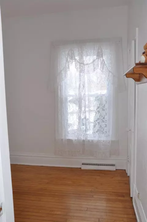 704 E South St, Crown Point, IN 46307 photo 8