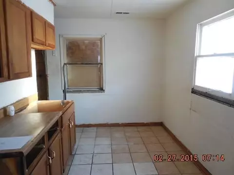 564 Ralston St, Gary, IN 46408 photo 4