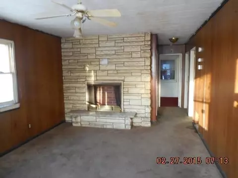 564 Ralston St, Gary, IN 46408 photo 3