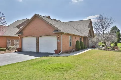 918 Cornwallis Ln, Munster, IN 46321 photo 1