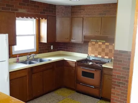 1416 N Jay, Griffith, IN 46319 photo 5