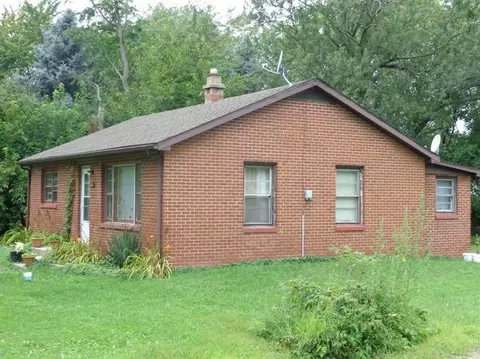 289 Melton Rd, Burns Harbor, IN 46304 photo 3