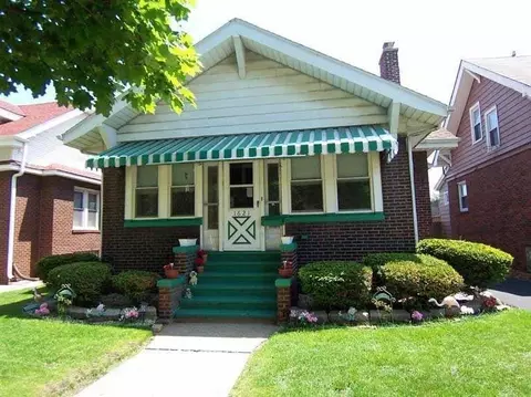 1621 Davis Ave, Whiting, IN 46394 photo 1