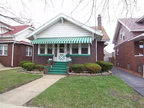 1621 Davis Ave, Whiting, IN 46394 photo 2