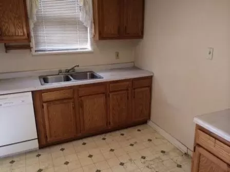 906 176th St, Hammond, IN 46323 photo 7