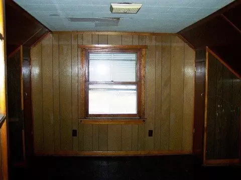 4651 Buchanan St, Gary, IN 46408 photo 9