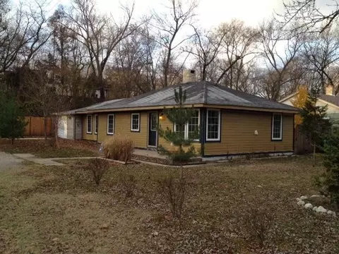8141 Maple Ave, Gary, IN 46403 photo 1
