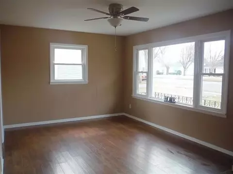 237 N Arbogast St, Griffith, IN 46319 photo 3