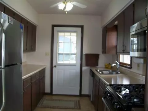 9024 Bryan St, Crown Point, IN 46307 photo 6