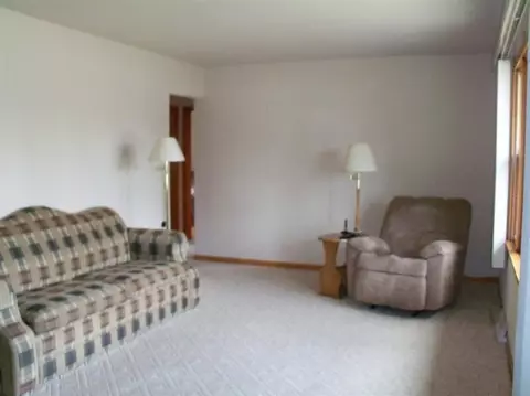 9024 Bryan St, Crown Point, IN 46307 photo 3