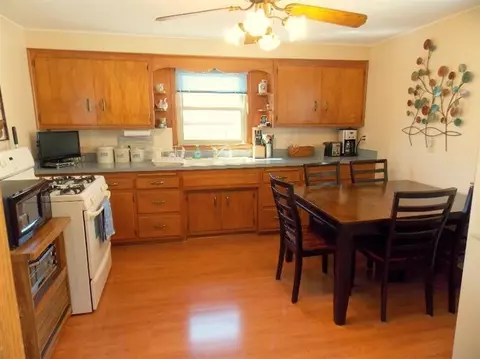 18054 Chicago Ave, Lansing, IL 60438 photo 2