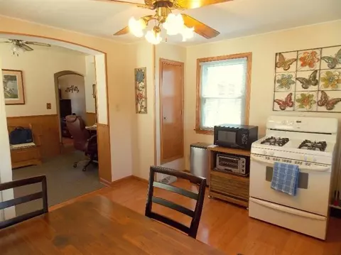 18054 Chicago Ave, Lansing, IL 60438 photo 4