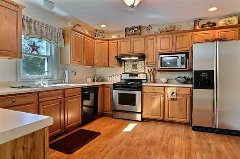8149 E 96th Ct, Crown Point, IN 46307 photo 6