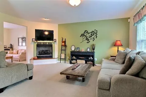 8149 E 96th Ct, Crown Point, IN 46307 photo 9