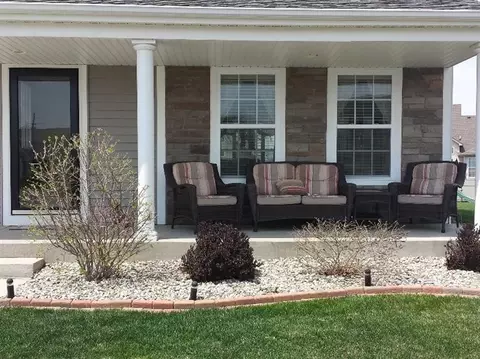 9510 Bryan Pl, Crown Point, IN 46307 photo 2