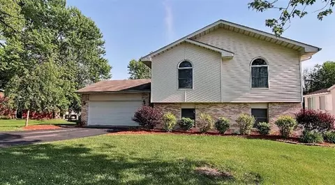 3311 Rustic Ln, Crown Point, IN 46307 photo 3