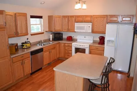 232 Lake Vista Dr, Porter, IN 46304 photo 7