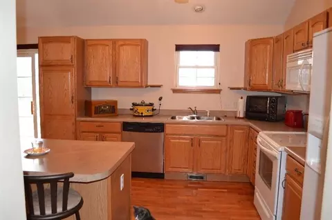 232 Lake Vista Dr, Porter, IN 46304 photo 9