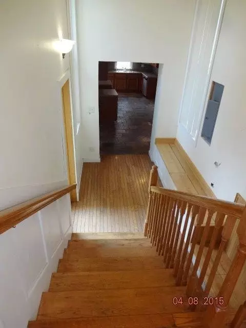 1316 E Miller St, Griffith, IN 46319 photo 7