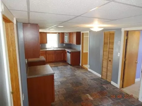 1316 E Miller St, Griffith, IN 46319 photo 5