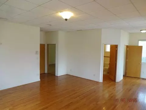 1316 E Miller St, Griffith, IN 46319 photo 3
