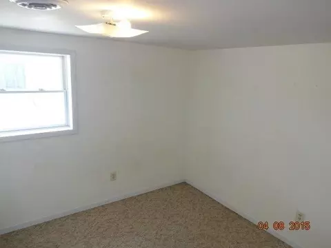 1316 E Miller St, Griffith, IN 46319 photo 10
