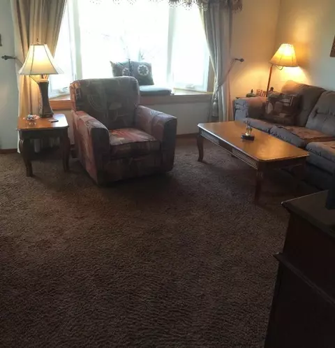 1041 N Broad St, Griffith, IN 46319 photo 5