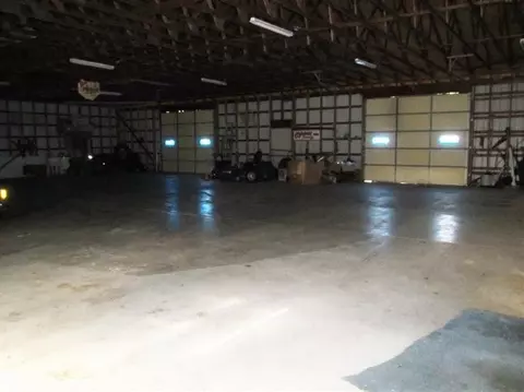 11776 N 500, De Motte, IN 46310 photo 4