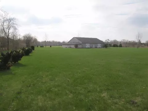 11776 N 500, De Motte, IN 46310 photo 1