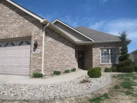 7526 E 103rd Dr, Crown Point, IN 46307 photo 3