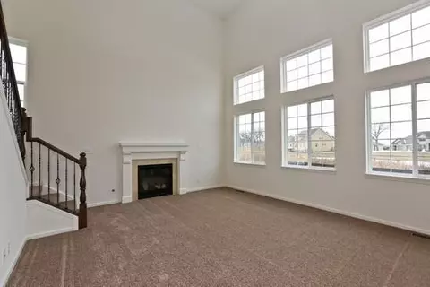 5095 W 100th Ln, Crown Point, IN 46307 photo 4
