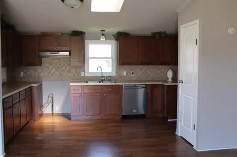 11896 N 500, De Motte, IN 46310 photo 4