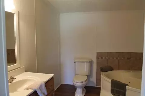11896 N 500, De Motte, IN 46310 photo 9
