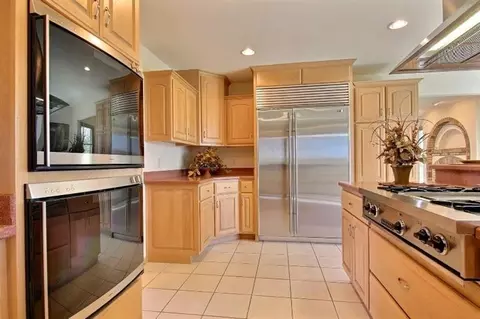 12505 Hoffman Pl, Saint John, IN 46373 photo 7