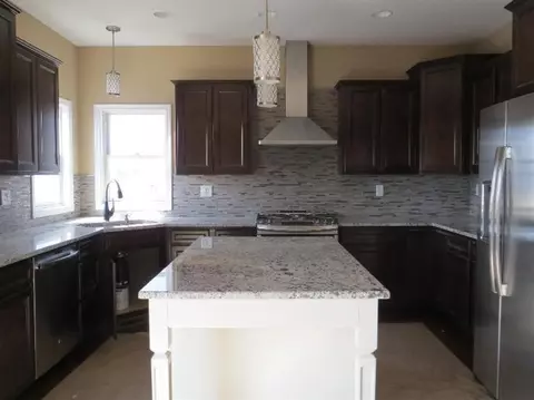 10200 Barbara Ln, Munster, IN 46321 photo 5