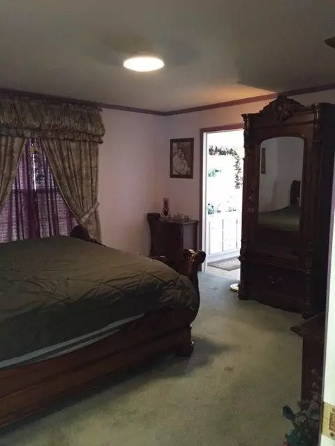 11395 N 568 E, De Motte, IN 46310 photo 8