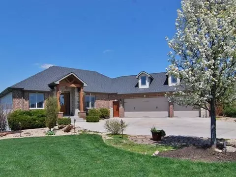 14980 Hendricks Ln, Crown Point, IN 46307 photo 1