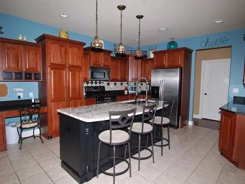 14980 Hendricks Ln, Crown Point, IN 46307 photo 5