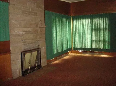 7631 Locust Ave, Gary, IN 46403 photo 3