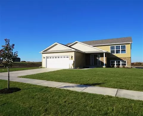 5333 Southview Dr, Lowell, IN 46356 photo 2