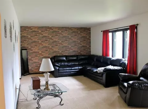 1004 Elm St, Griffith, IN 46319 photo 4