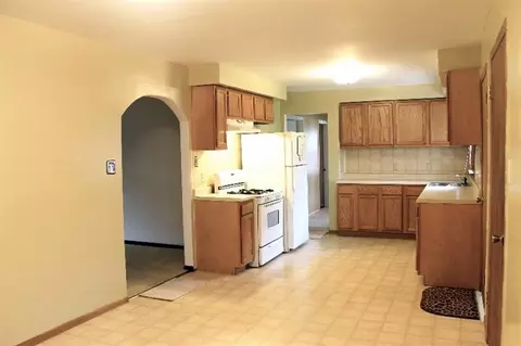 1004 Elm St, Griffith, IN 46319 photo 10