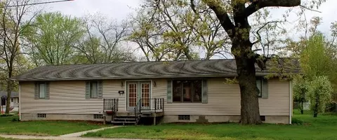 1004 Elm St, Griffith, IN 46319 photo 1