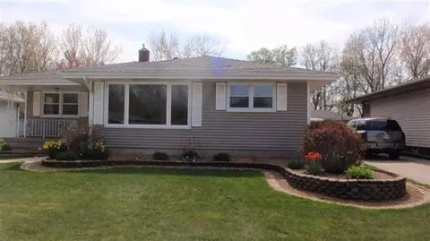 18 Timrick Dr, Munster, IN 46321 photo 3