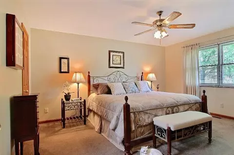 7397 S Rustic Dr, De Motte, IN 46310 photo 10