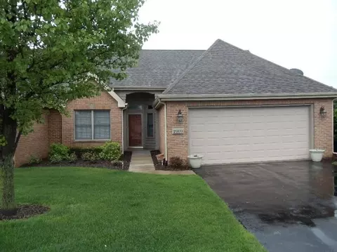 1910 Windfield Dr, Munster, IN 46321 photo 1