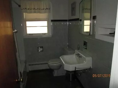 6935 Birch Ave, Gary, IN 46403 photo 9