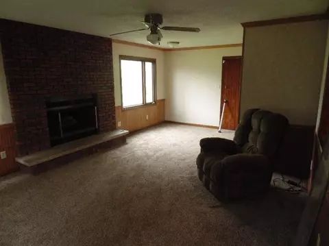 4745 Whitcomb St, Gary, IN 46408 photo 10