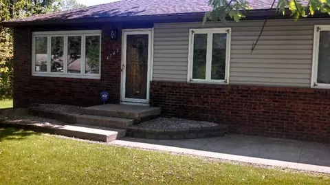 4745 Whitcomb St, Gary, IN 46408 photo 2